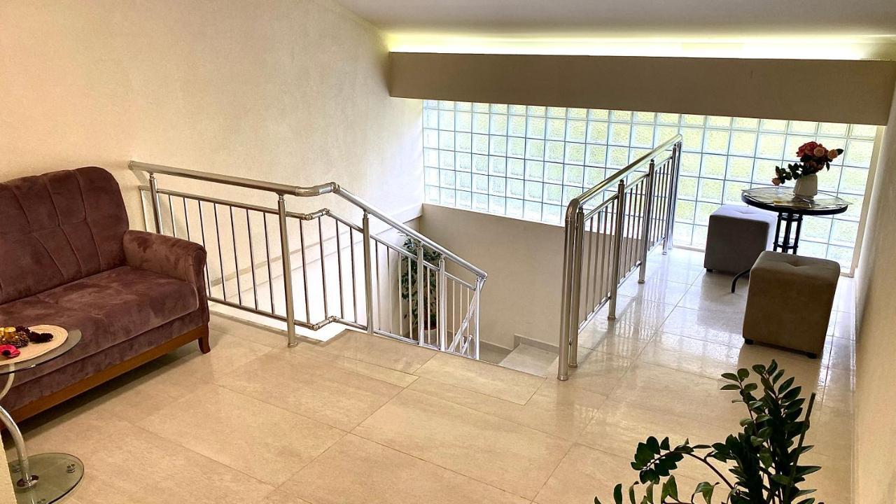 Hotel Olimpija Plus Herceg Novi Bagian luar foto