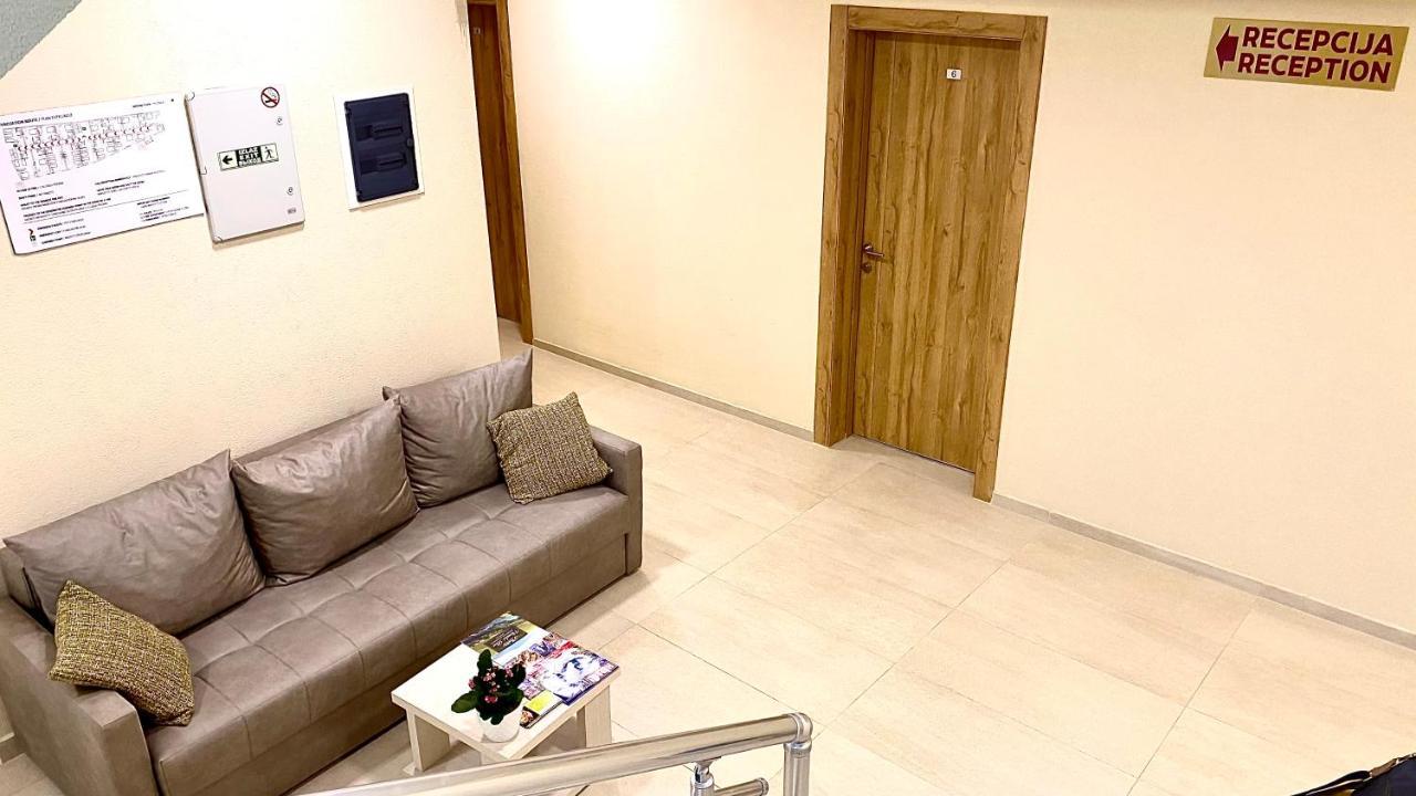 Hotel Olimpija Plus Herceg Novi Bagian luar foto
