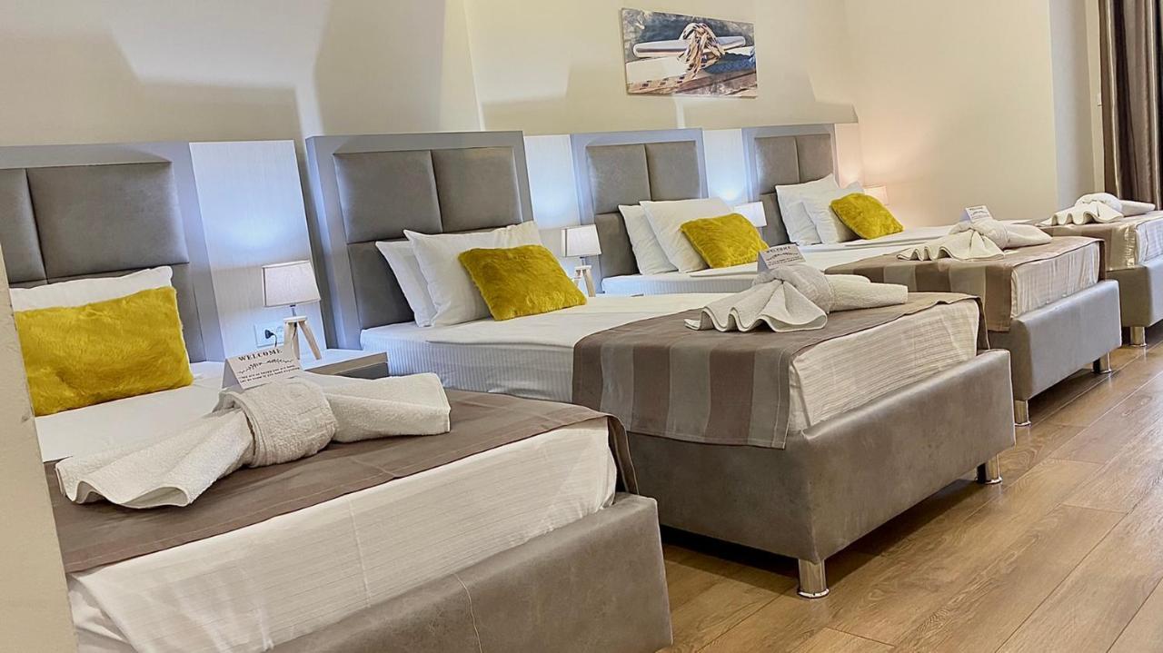Hotel Olimpija Plus Herceg Novi Bagian luar foto