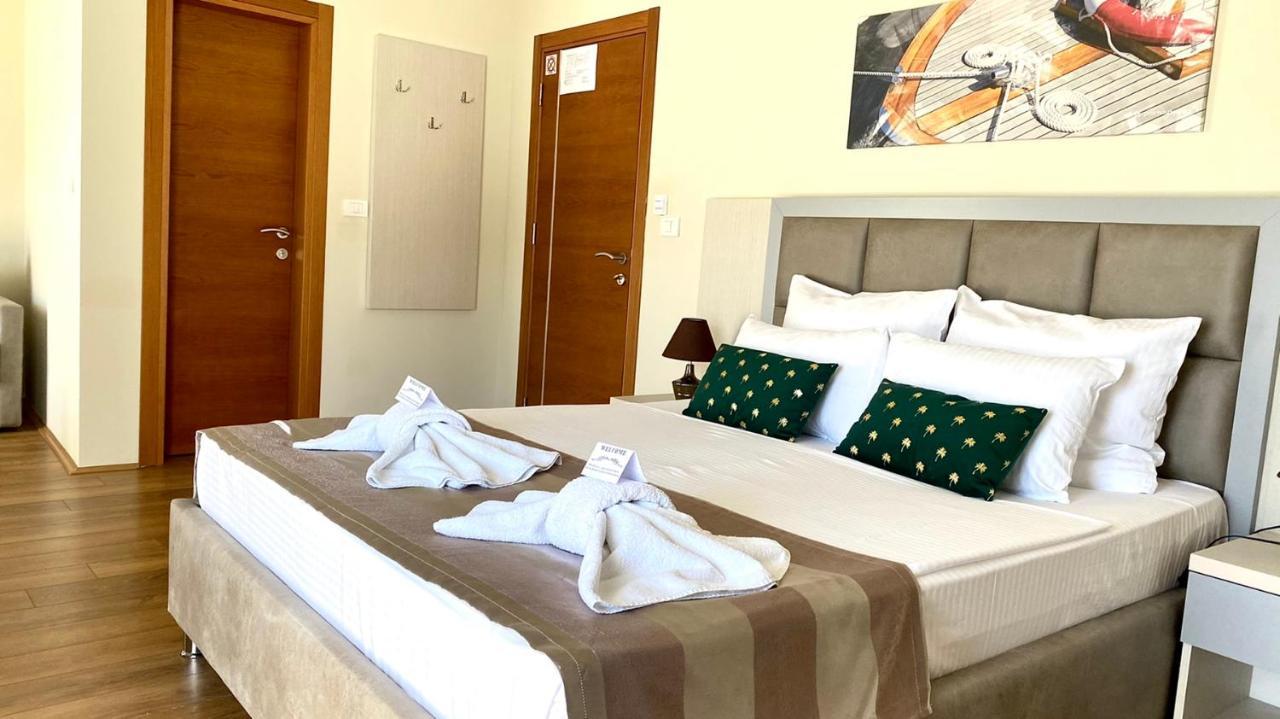 Hotel Olimpija Plus Herceg Novi Bagian luar foto