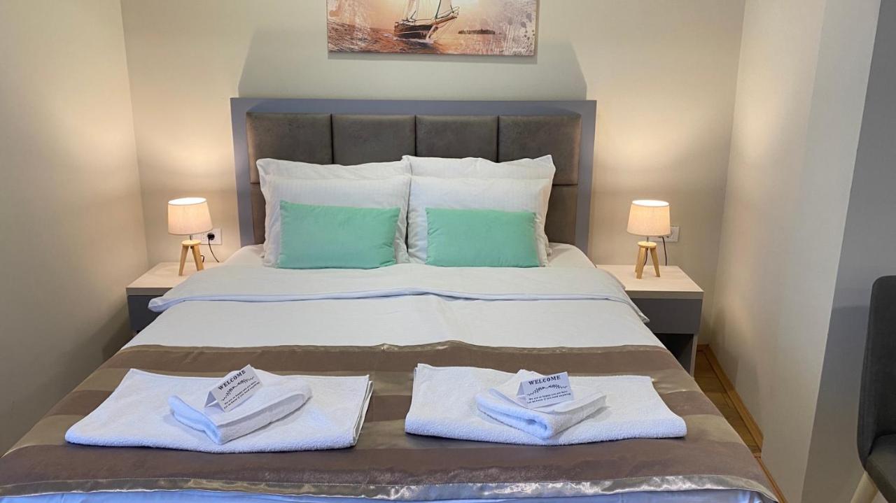 Hotel Olimpija Plus Herceg Novi Bagian luar foto