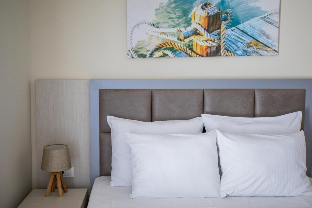 Hotel Olimpija Plus Herceg Novi Bagian luar foto