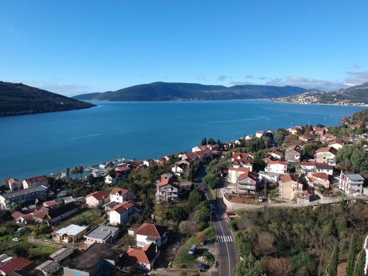 Hotel Olimpija Plus Herceg Novi Bagian luar foto
